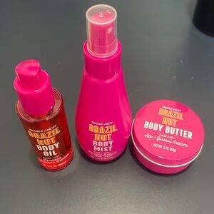 Trader Joe’s 3 piece shower set